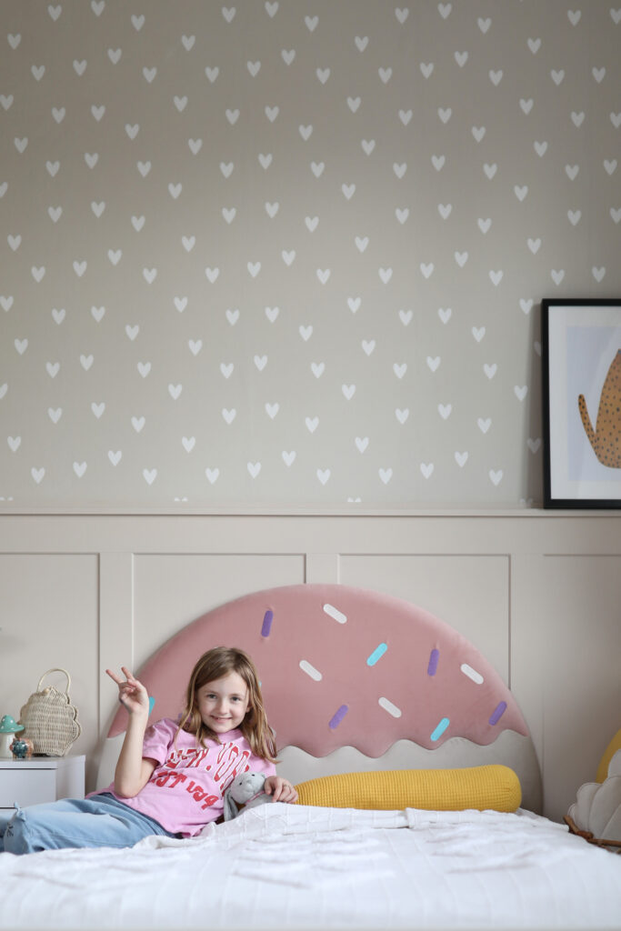 Tapicerowany zagłówek z kolorową posypką Confetti