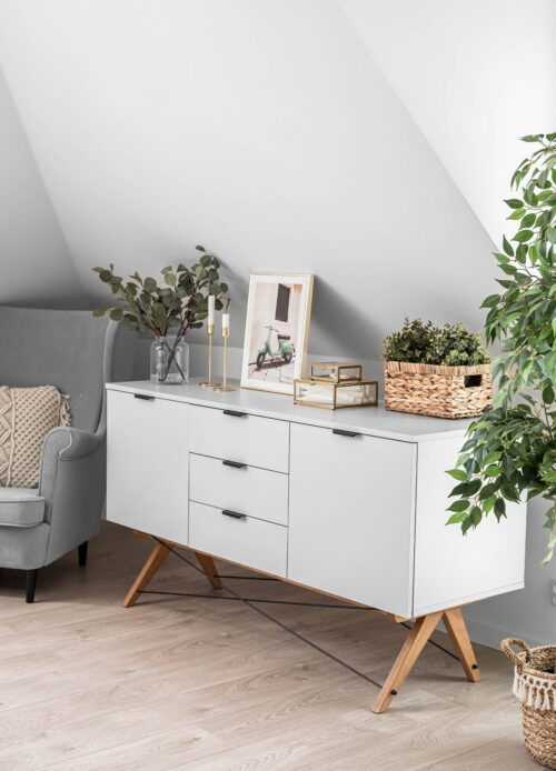 Bufet komoda BASIC