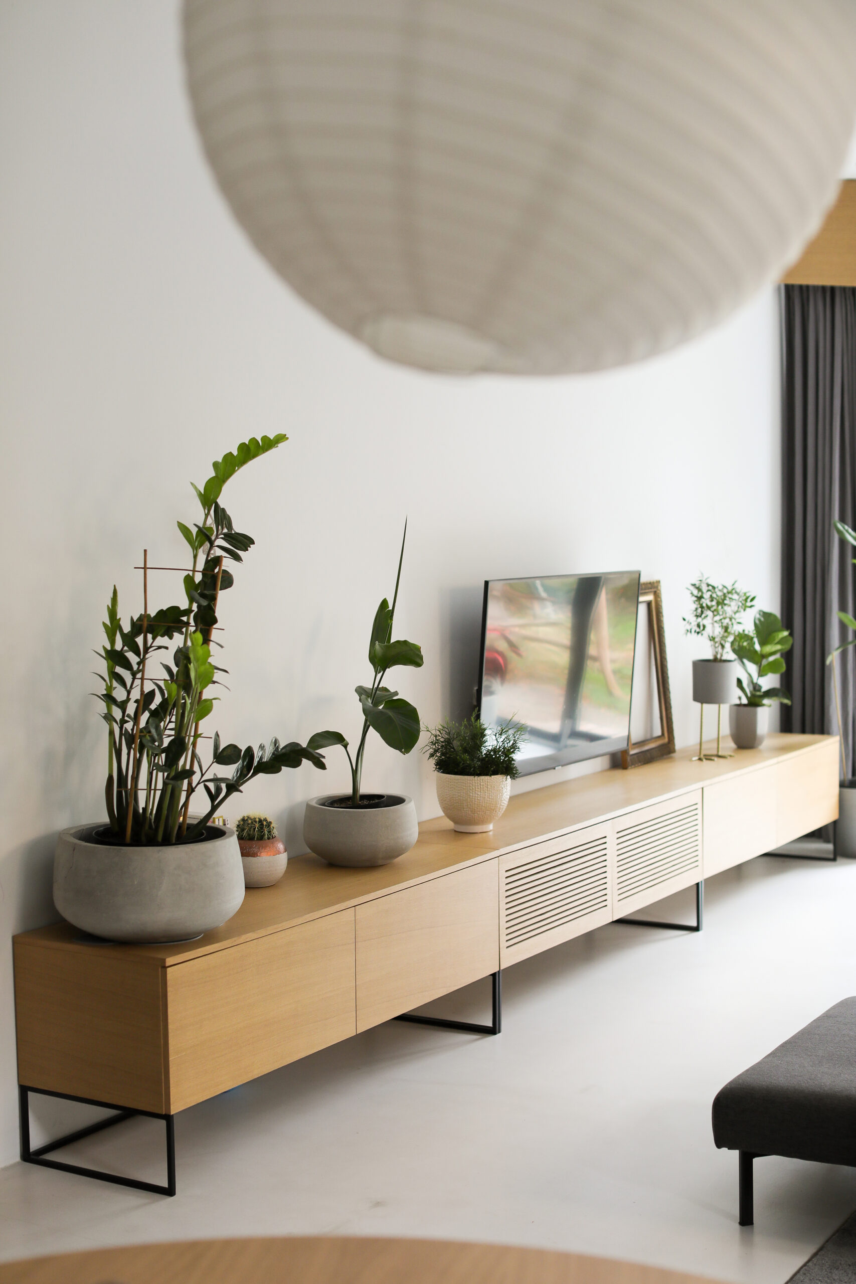 Drewniana szafka RTV LOFTA